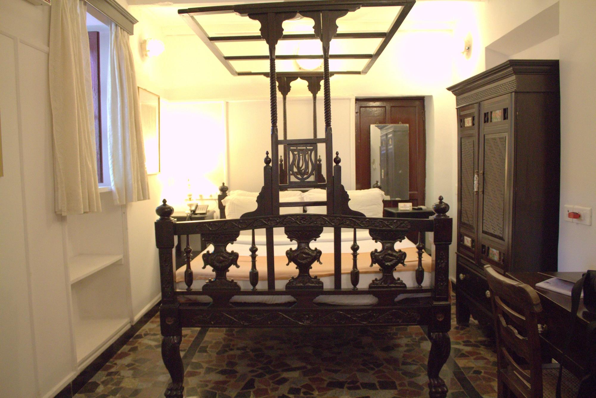 Welcomheritage Panjim Pousada Панаджи Екстериор снимка