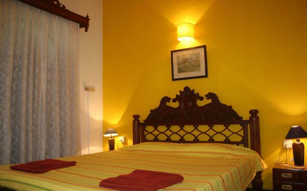Welcomheritage Panjim Pousada Панаджи Екстериор снимка