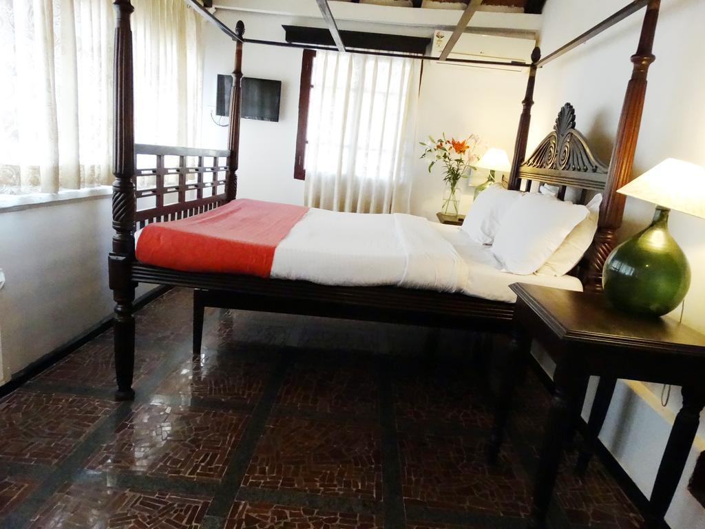 Welcomheritage Panjim Pousada Панаджи Стая снимка