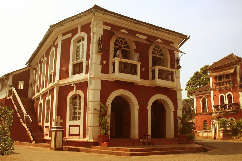Welcomheritage Panjim Pousada Панаджи Екстериор снимка